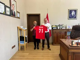 Kırıkkale Büyük Anadoluspor Başkanı Şeref Akbal, Rektörümüzü Ziyaret Etti
